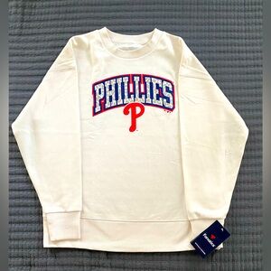 Women’s Phillies pullover sweatshirt